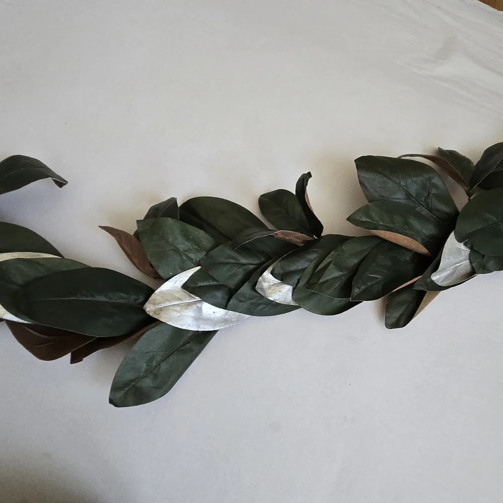 Pottery Barn Magnolia Leaf Garland READ READ READ